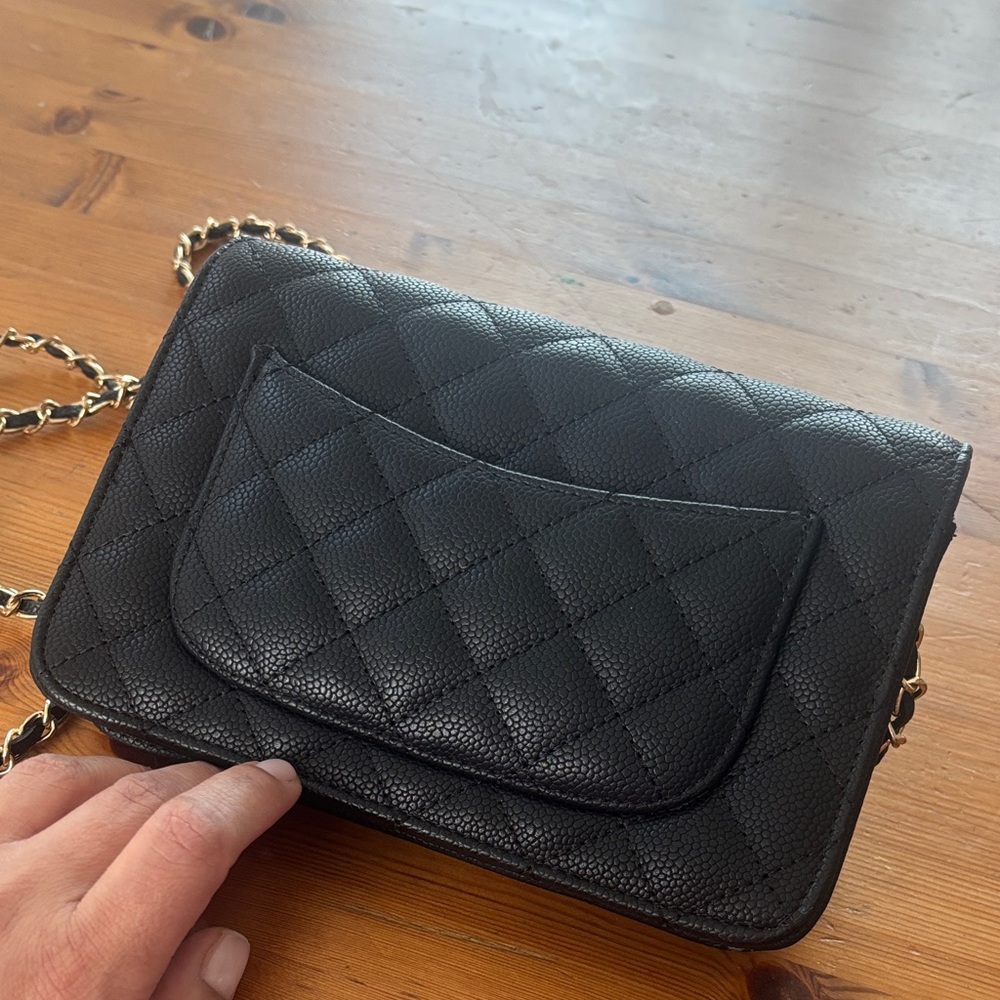 Black Crossbody Bag with Gold Chain - Picture 3 of 3